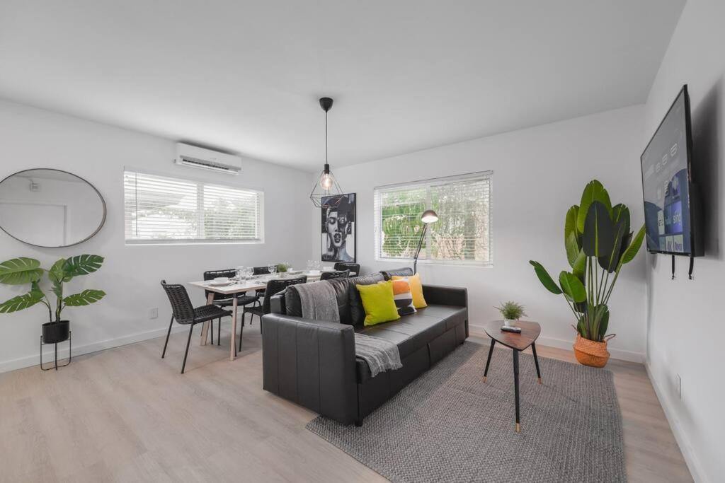 Beautiful Apt 2/2 Near The Beach Miami Eksteriør billede